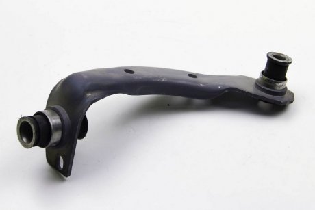 Кронштейн балки renault 8200197452