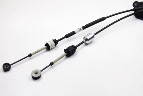 Оригінальні запчастини renault 8201083201 на Рено Мастер 3