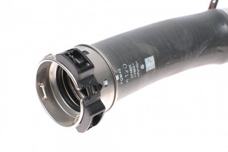 Патрубок інтеркулера (турбіни) renault 144602126R