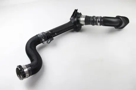 Патрубок интеркулера renault 144602487R