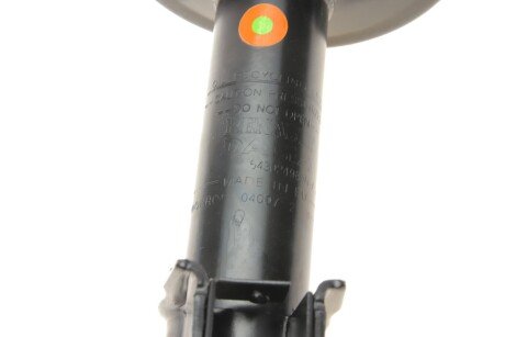 Передний амортизатор (стойка) renault 6001550701