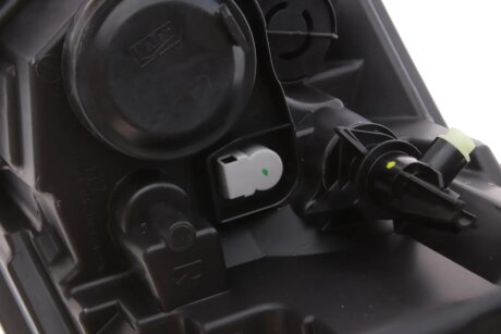 Передня фара renault 260105871R