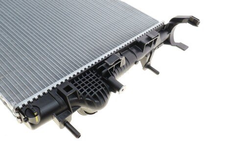 Радіатор охолодження двигуна renault 214101448R