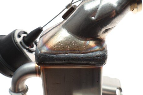 Радиатор рециркуляции renault 147350782R