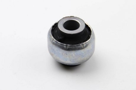 Сайлентблок переднього важеля renault 8200002868