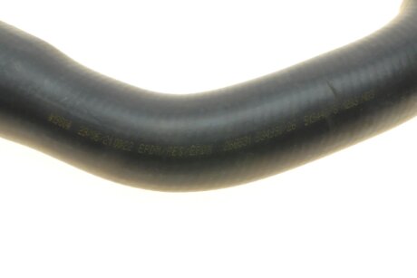 Патрубок радіатора rotweiss RWS2677