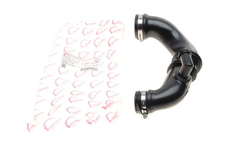 Патрубок интеркулера (турбины) rotweiss RWS2748 на Рено Клио 2