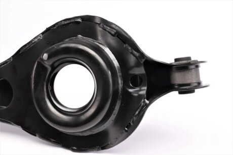 Важіль передньої підвіски rts 9590688