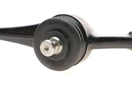 Важіль передньої підвіски rts 95908901