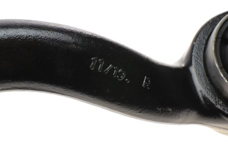 Важіль передньої підвіски rts 95995611