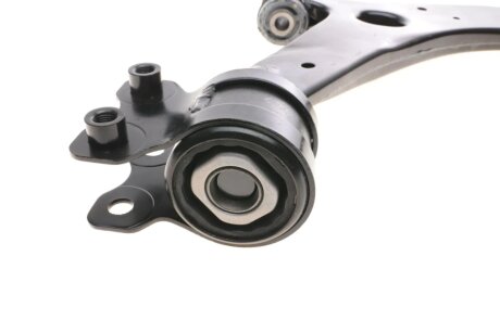 Важіль передньої підвіски rts 96080081