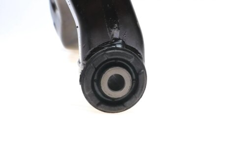 Важіль передньої підвіски rts 96088191