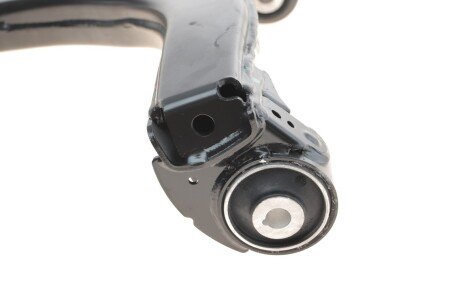 Важіль передньої підвіски rts 96091181