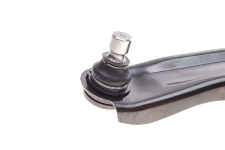 Важіль передньої підвіски rts 96092272