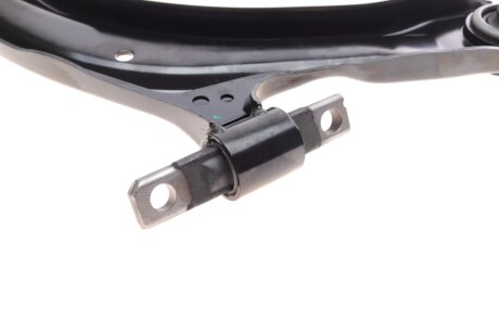 Важіль передньої підвіски rts 96092272