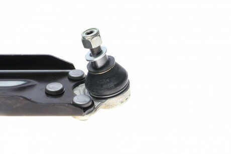 Важіль передньої підвіски rts 96904212