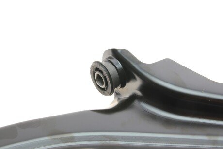 Важіль передньої підвіски rts 96904251