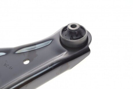 Важіль передньої підвіски rts 96904522