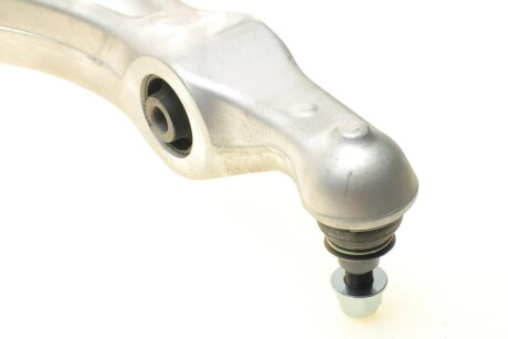 Важіль передньої підвіски rts 96959791