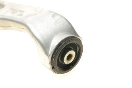 Важіль передньої підвіски rts 96959791