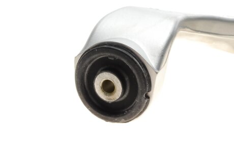 Важіль передньої підвіски rts 96959792