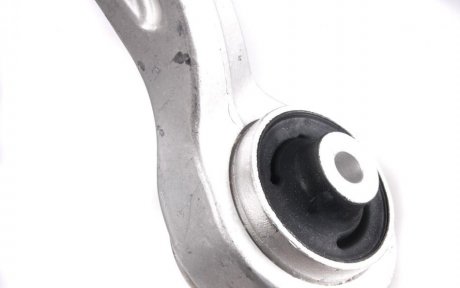 Важіль передньої підвіски rts 95059782