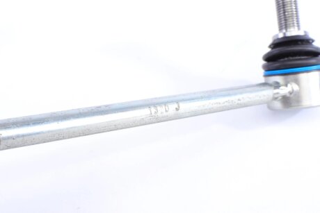 Стойка (тяга) стабилизатора передняя rts 9701480