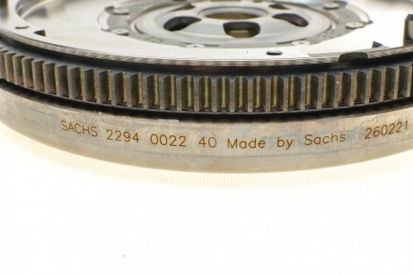 Двомасовий маховик sachs 2 294 002 240