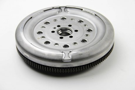 Комплект зчеплення в зборі sachs 2290601059