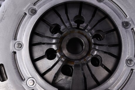 Комплект сцепления в сборе sachs 2289000041