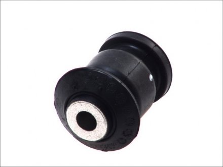 Сайлентблок переднего рычага sasic 9001767