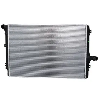 Радіатор охолодження двигуна Sato Tech R12134
