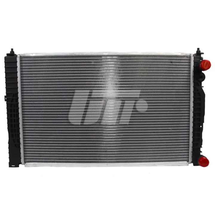 Радіатор охолодження двигуна Sato Tech R12136 (фото 1)