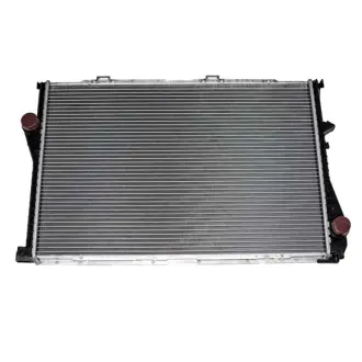 Радіатор охолодження двигуна Sato Tech R12144