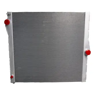 Радіатор охолодження двигуна Sato Tech R12167