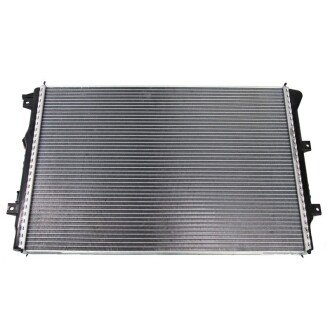 Радиатор охлаждения двигателя sato Tech R12203