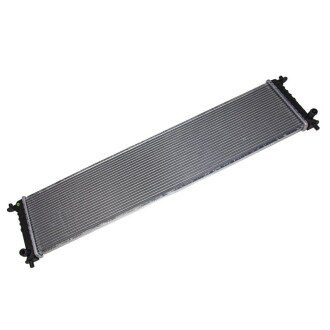 Радиатор охлаждения двигателя sato Tech R14168 на Porsche Cayenne