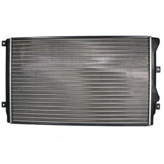 Радиатор охлаждения двигателя sato Tech R20020