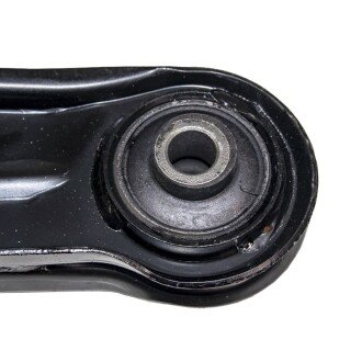 Важіль передньої підвіски sato Tech PS13657