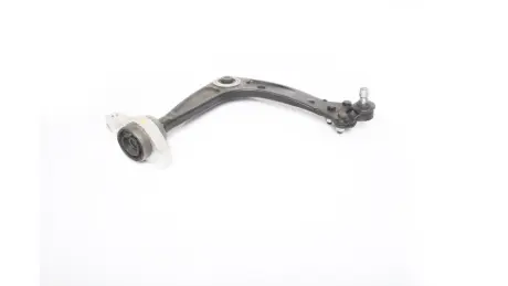 Важіль передньої підвіски SKF VKDS323123B