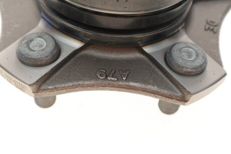 Комплект подшипника ступицы колеса skf VKBA6998