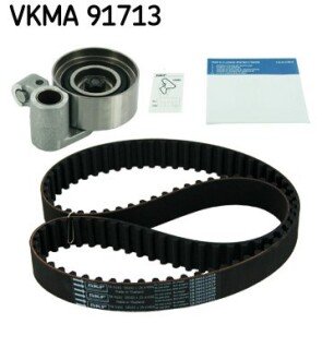 Комплект (ремінь+ролики) skf VKMA 91713 на Тойота Хайлюкс