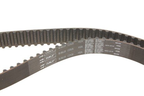 Комплект ременя грм skf VKMC06008