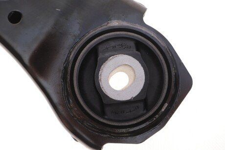 Нижний рычаг передней подвески skf VKDS322104B