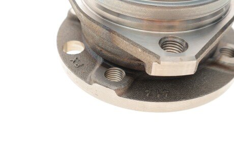 Підшипник передньої ступиці skf VKBA3650