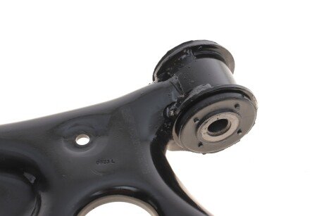 Важіль передньої підвіски skf VKDS321010