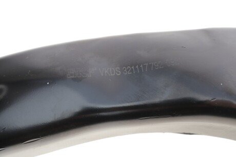 Важіль передньої підвіски skf VKDS321117