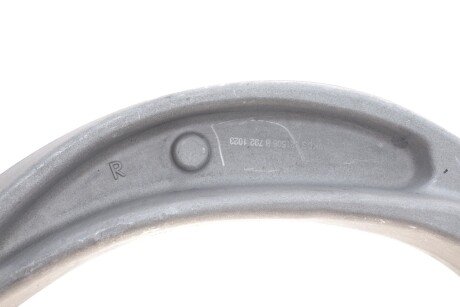 Важіль передньої підвіски skf VKDS321506B