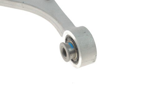 Рычаг передней подвески skf VKDS322008B