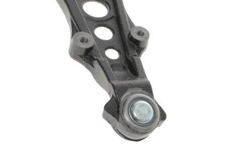 Важіль передньої підвіски skf VKDS322049B